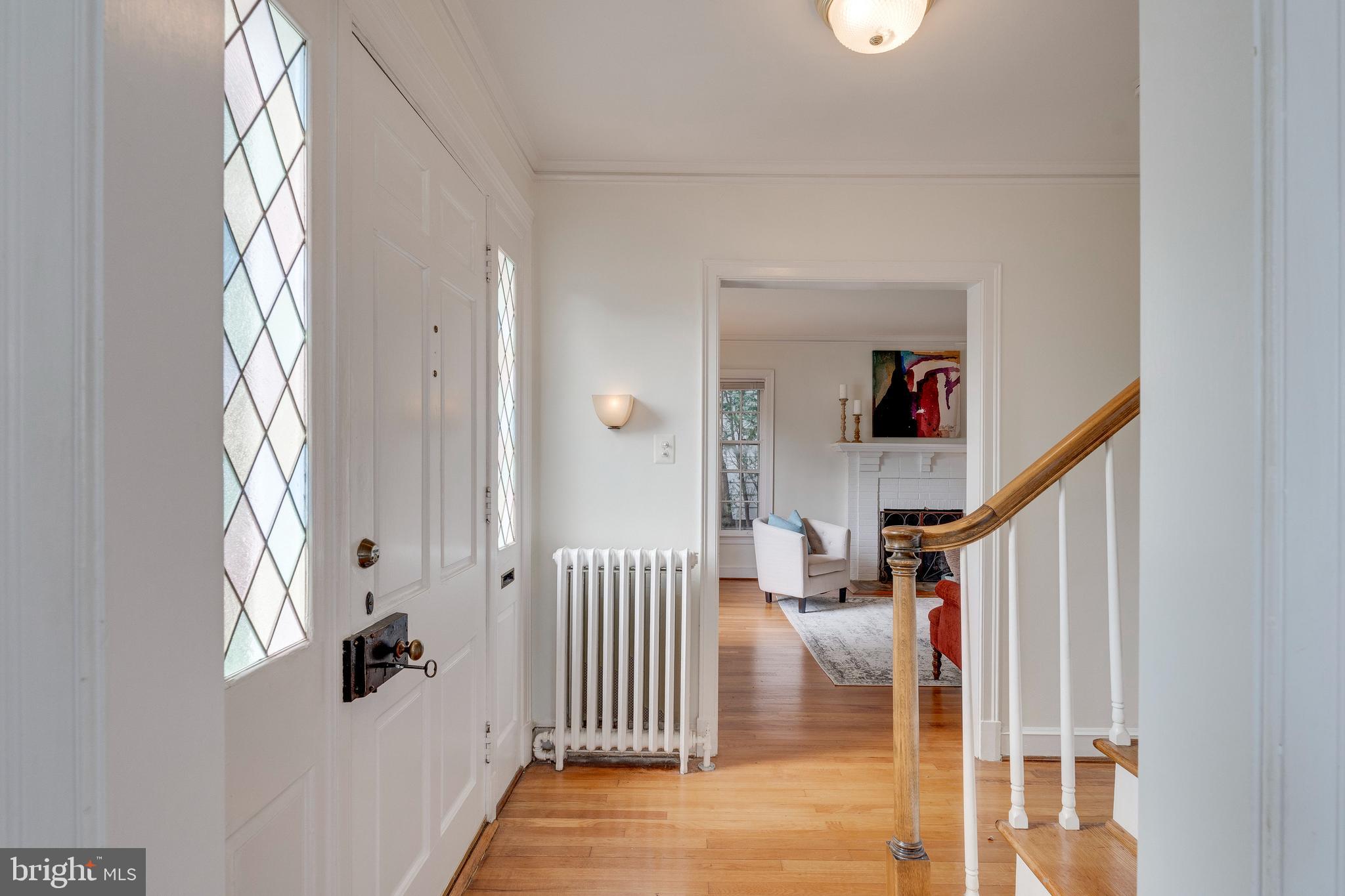 8104 Maple Ridge Road Bethesda, MD 20814 - Photo 5 of 61