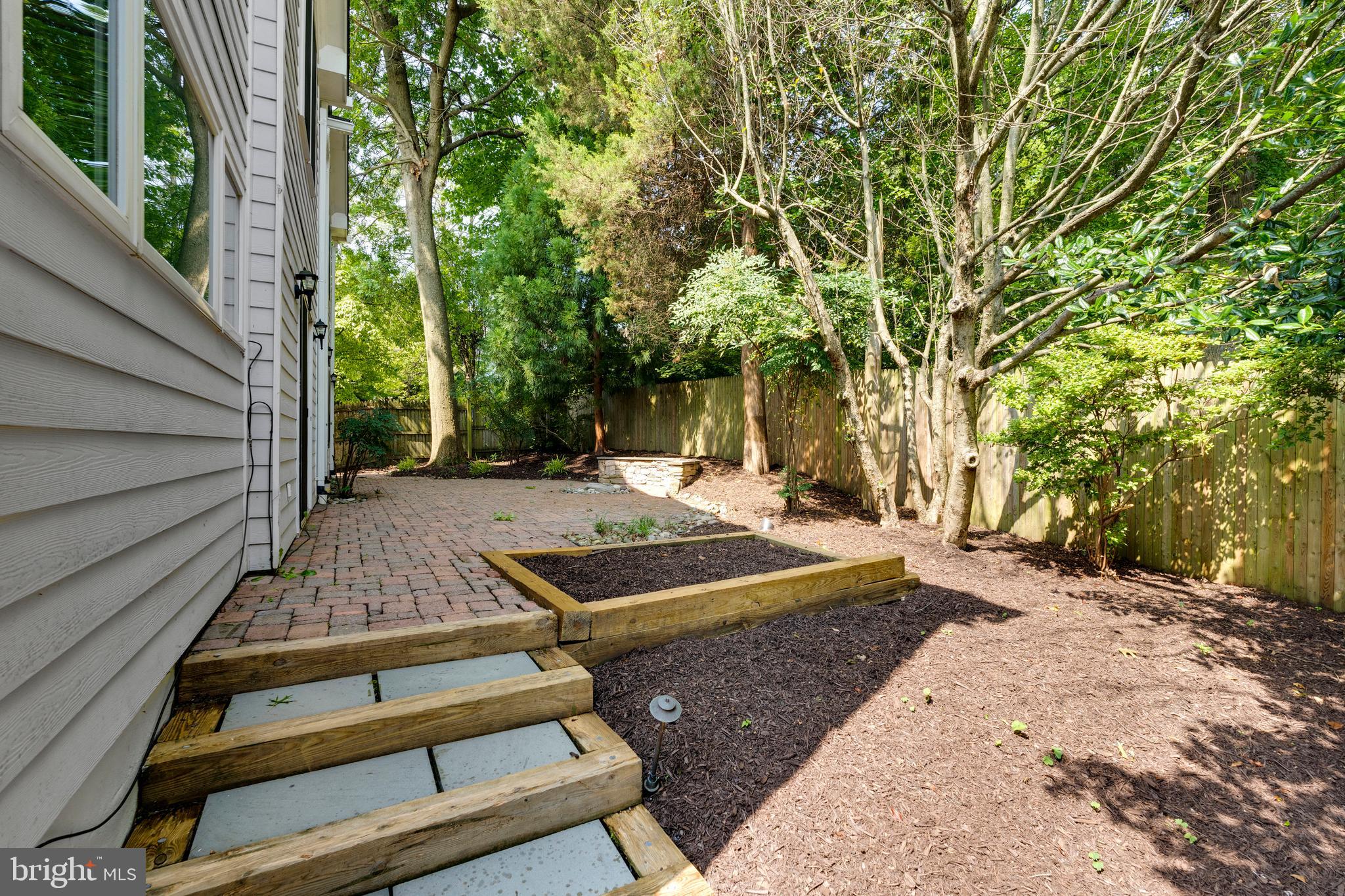 8104 Maple Ridge Road Bethesda, MD 20814 - Photo 56 of 61