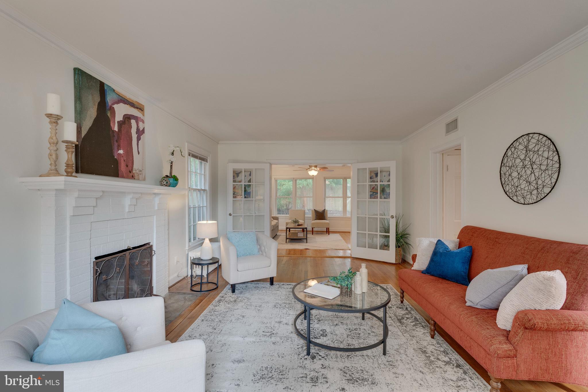 8104 Maple Ridge Road Bethesda, MD 20814 - Photo 8 of 61