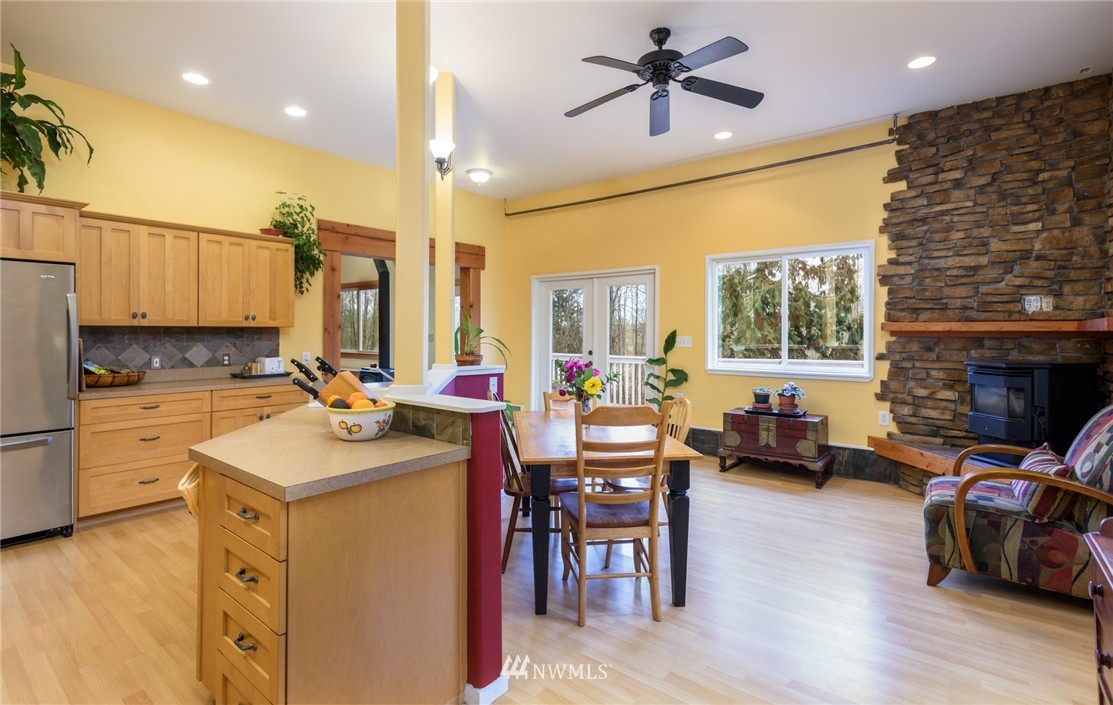 17366 Allen Road Bow, WA 98232 - Photo 14 of 25 Gallery Image 14