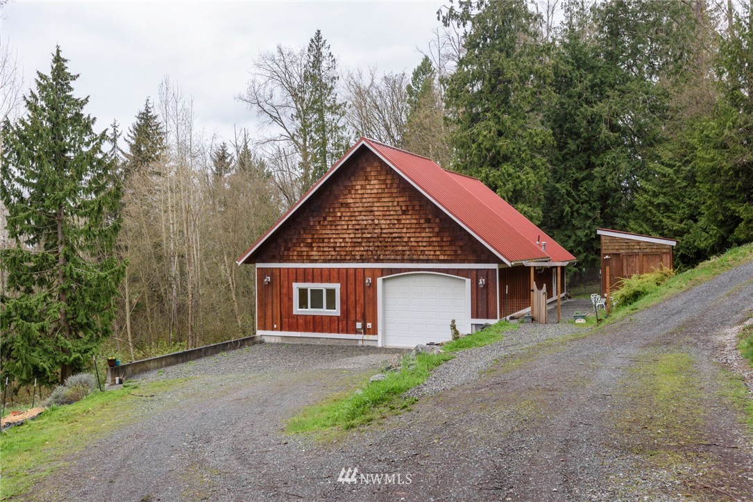 17366 Allen Road Bow, WA 98232 - Photo 3 of 25 Gallery Image 3