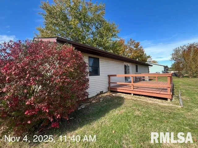 $129,900 | 101 North Lawrence Street, De Soto, IL 62924