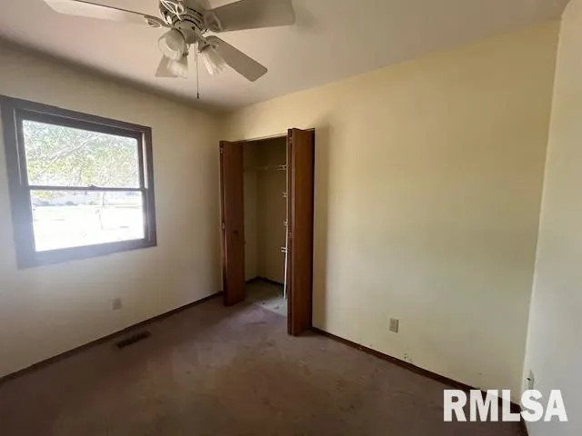 $129,900 | 101 North Lawrence Street, De Soto, IL 62924