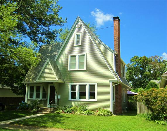 58 Thorndyke Street Springfield, MA 01118 - Photo 1 of 22 Gallery Image 1