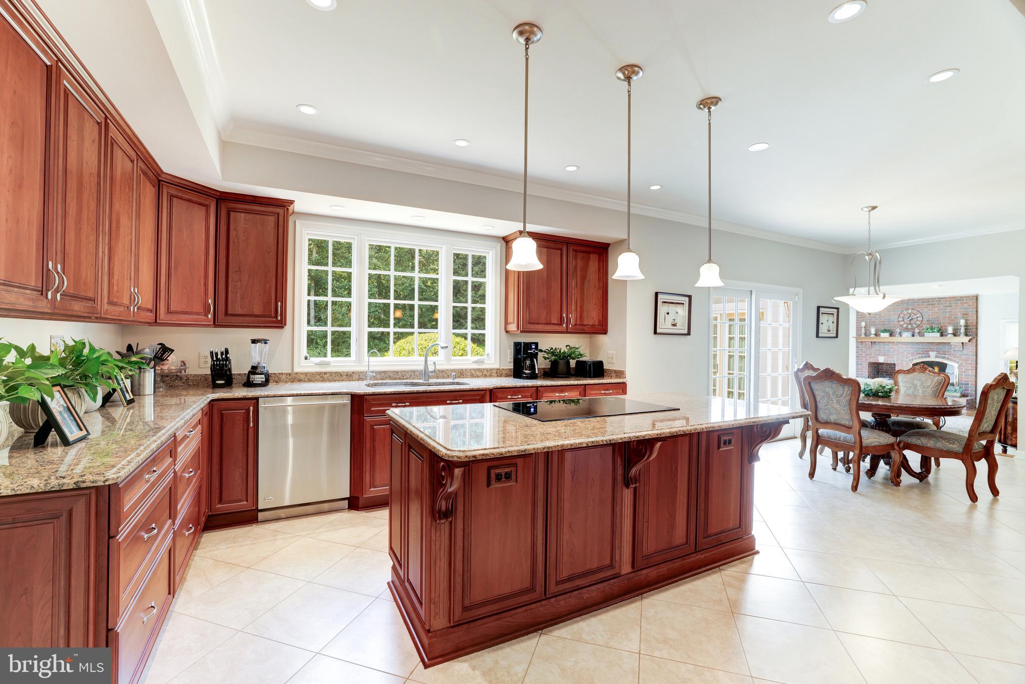 5501 West Ridge View Drive Fairfax, VA 22030 - Photo 21 of 83