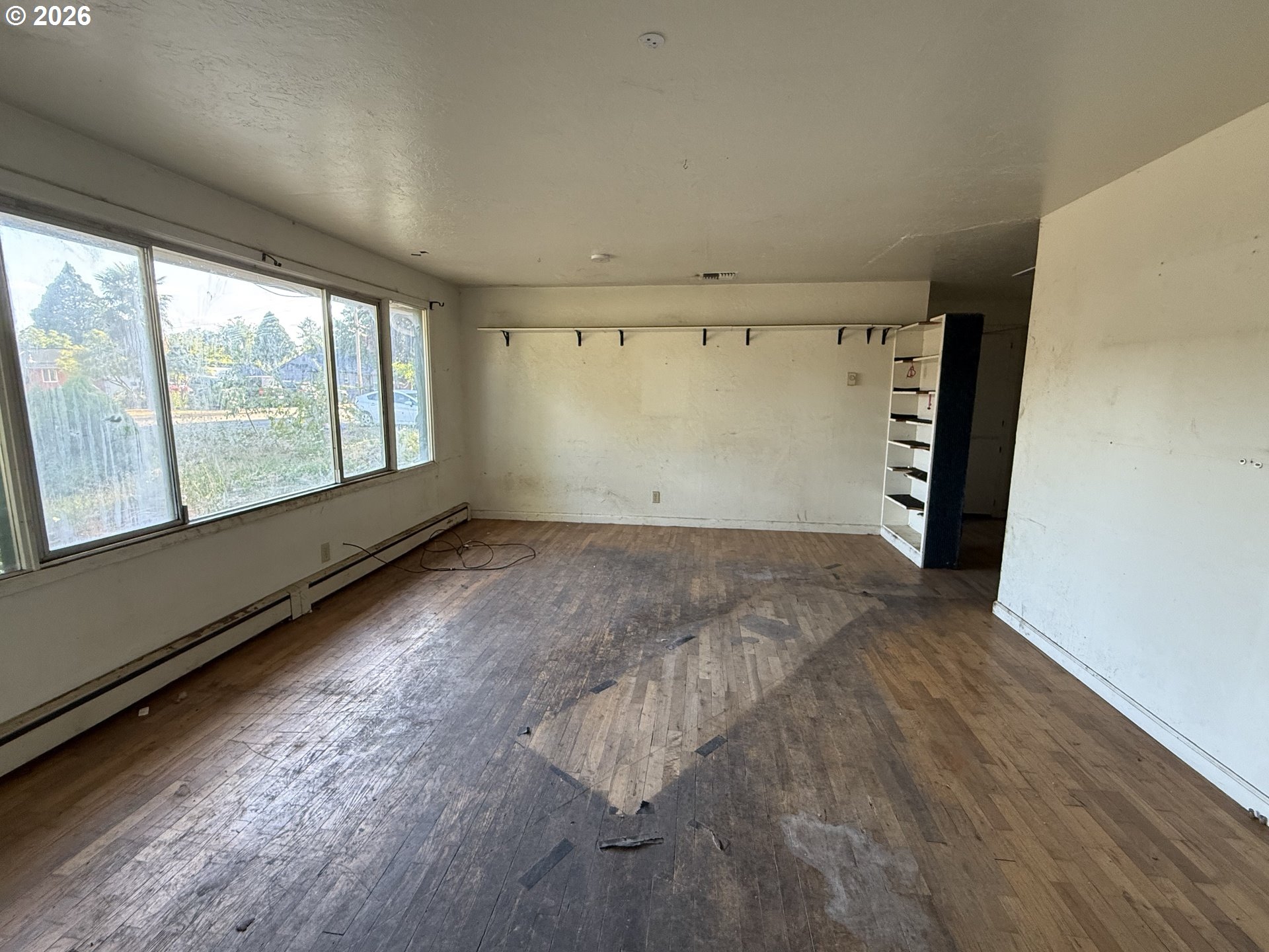 4694 Daisy Street Springfield, OR 97478 - Photo 10 of 25 Gallery Image 10