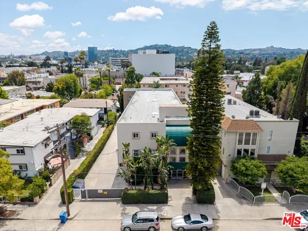 $1,795 | 10900 Blix Street, Unit 3, North Hollywood, CA 91602