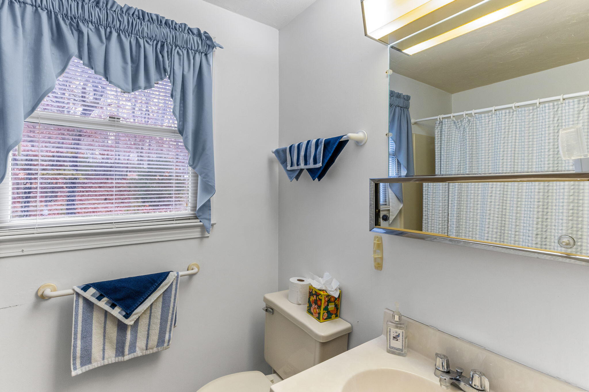 93 Valley Bars Road Buzzards Bay, MA 02532 - Photo 21 of 34 a bathroom with a toilet and a sink