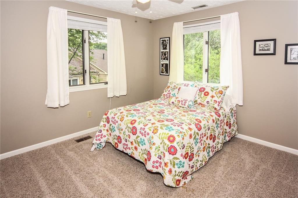 7423 Sylvan Ridge Road Indianapolis, IN 46240 - Photo 20 of 30 Gallery Image 20