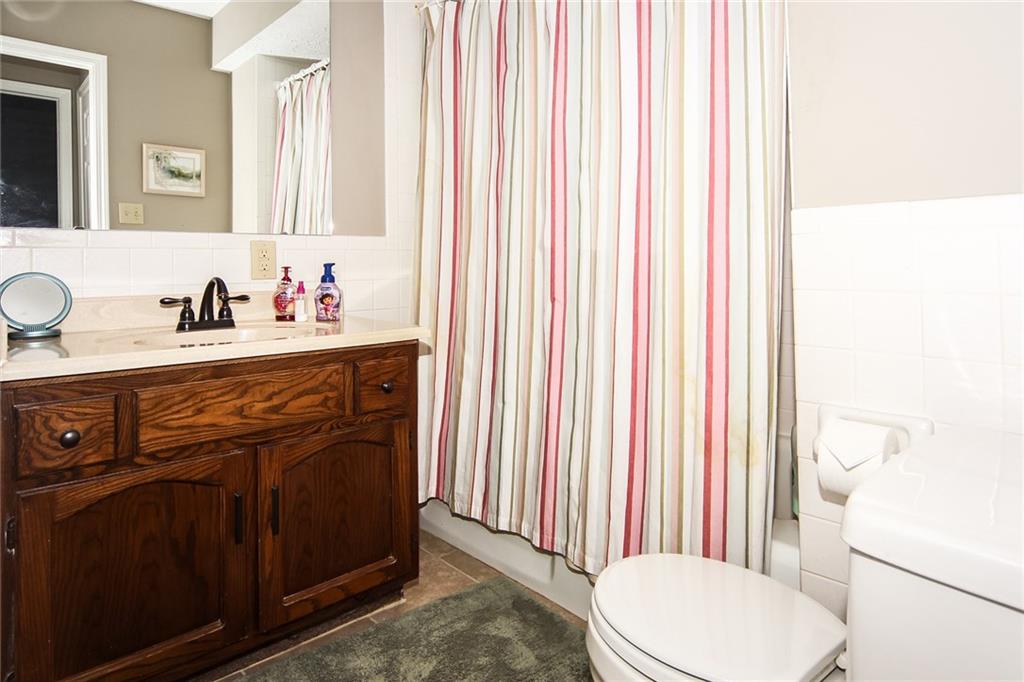 7423 Sylvan Ridge Road Indianapolis, IN 46240 - Photo 22 of 30 Gallery Image 22