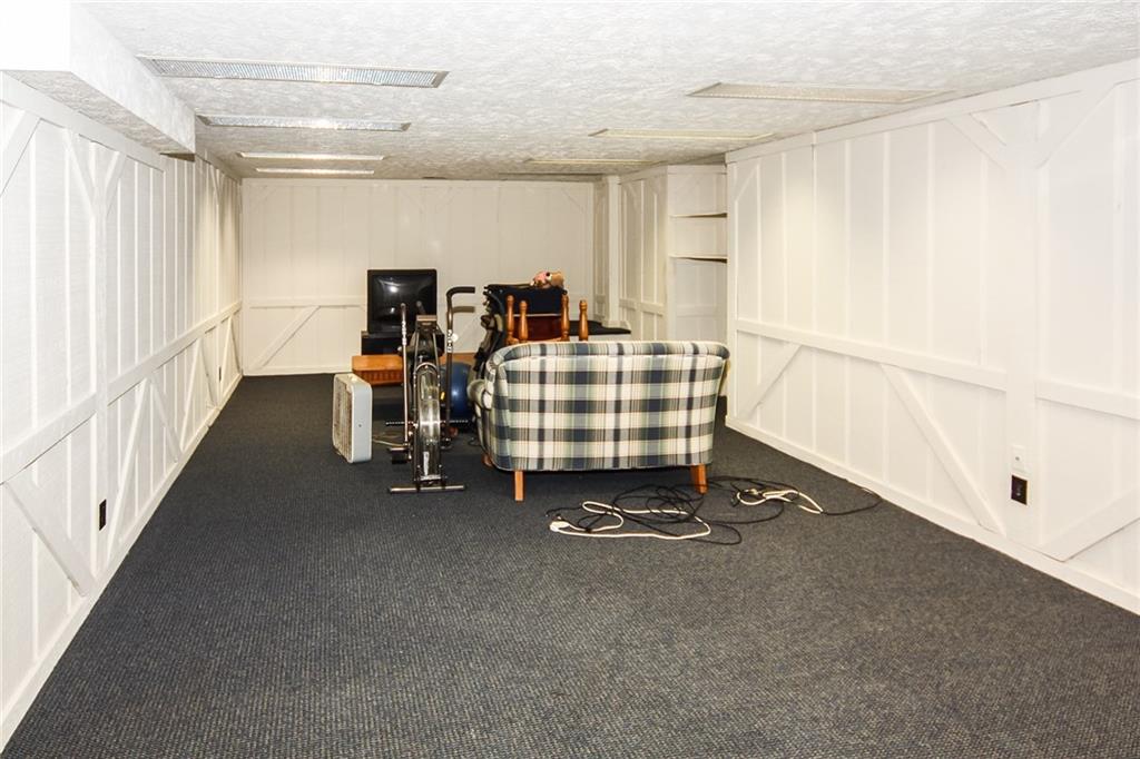 7423 Sylvan Ridge Road Indianapolis, IN 46240 - Photo 23 of 30 Gallery Image 23