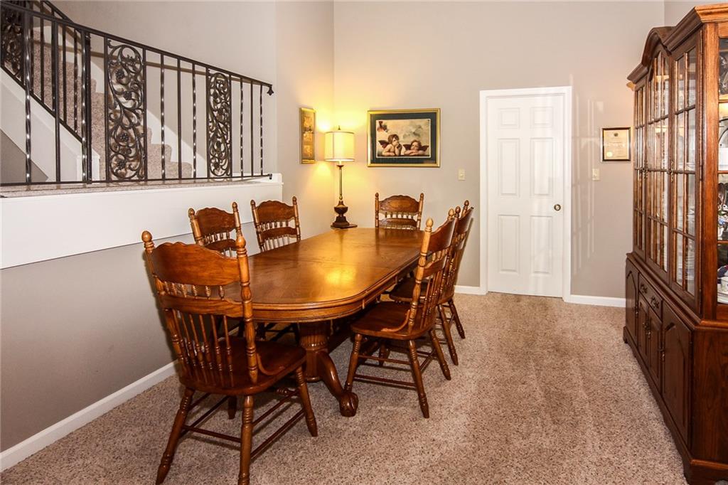7423 Sylvan Ridge Road Indianapolis, IN 46240 - Photo 7 of 30 Gallery Image 7