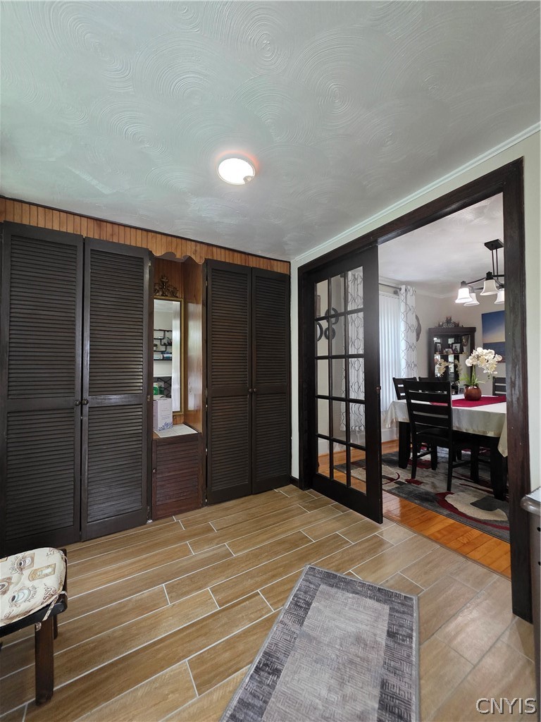 1828 Rutger Street Utica, NY 13501 - Photo 4 of 48 Gallery Image 4