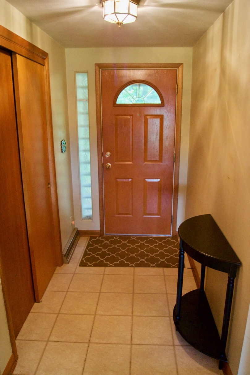 240 Pineview Lane Lafayette, IN 47905 - Photo 4 of 29