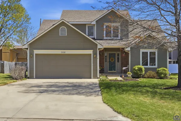 $369,900 | 3108 Southwest Staffordshire Road, Topeka, KS 66614