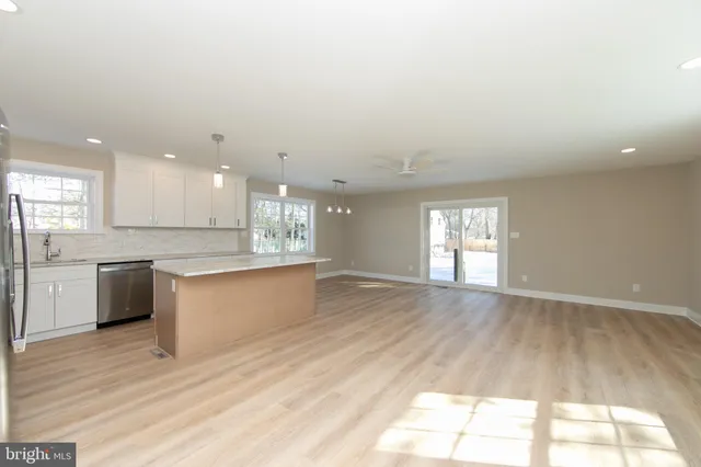 $495,000 | 711 Howard Avenue, Wenonah, NJ 08090