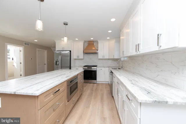 $495,000 | 711 Howard Avenue, Wenonah, NJ 08090