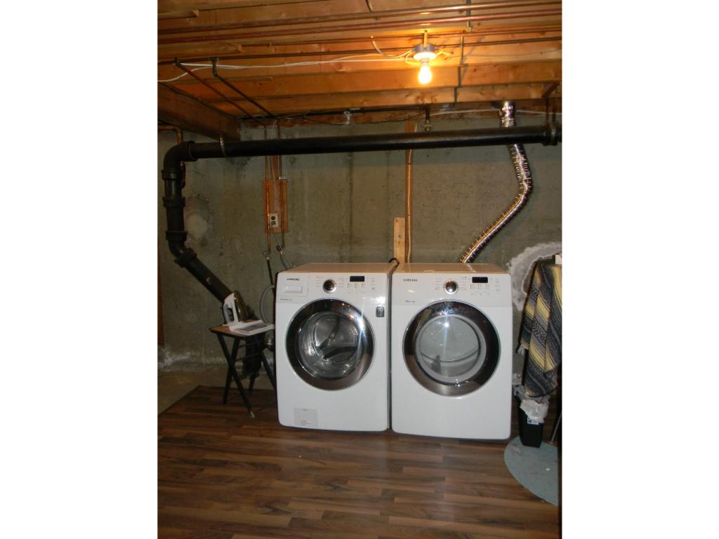 2 Rugby Road Nashua, NH 03063 - Photo 22 of 28 Gallery Image 22
