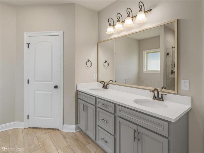 133 Brimestone Loop Benton, LA 71006 - Photo 15 of 31 Guest bath