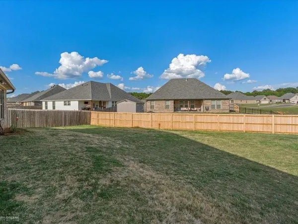 $385,000 | 133 Brimestone Loop, Benton, LA 71006