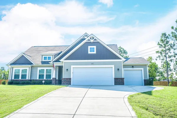 $2,400 | 1295 Whitney Drive, Aberdeen, NC 28315