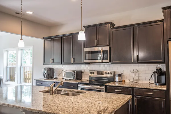 $2,400 | 1295 Whitney Drive, Aberdeen, NC 28315