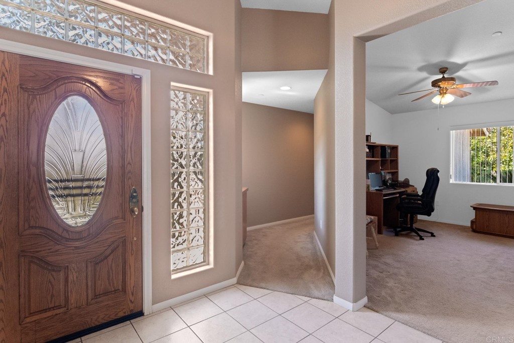 575 Rancho Trail Ramona, CA 92065 - Photo 6 of 47 a view of a livingroom with furniture and workspace