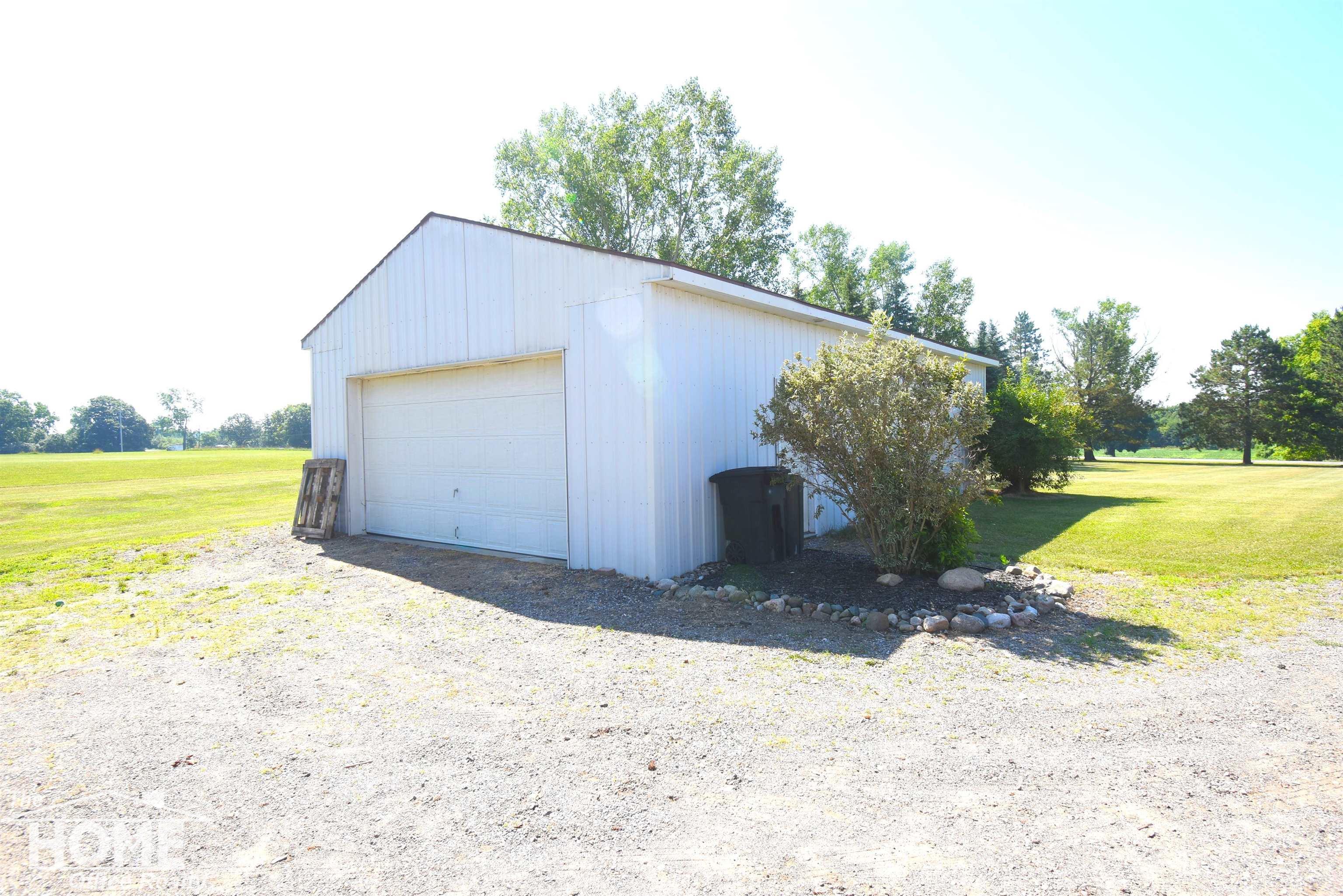 3985 Hibbard Road Corunna, MI 48817 - Photo 39 of 44