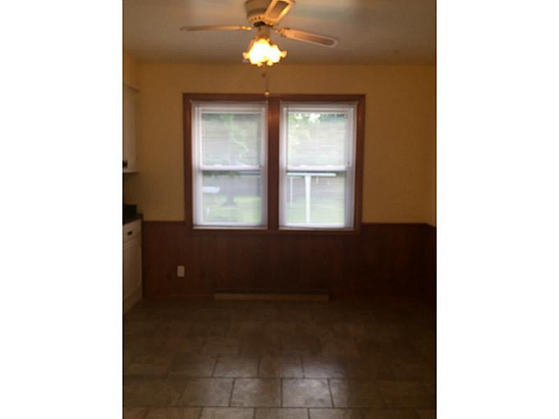 438 South High School Road Indianapolis, IN 46241 - Photo 14 of 24 Gallery Image 14