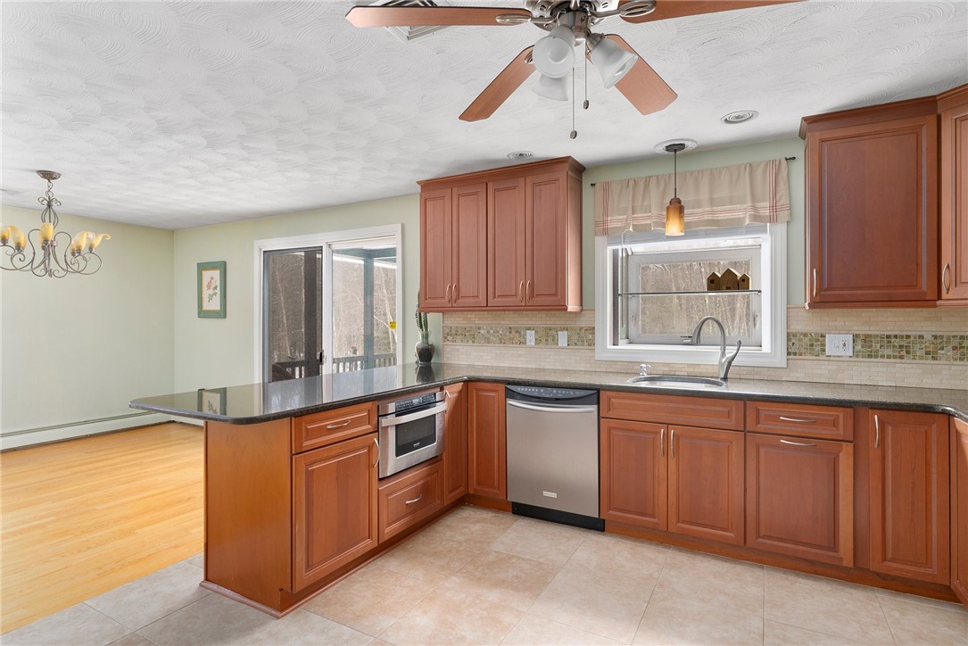 40 Olney Keach Road Glocester, RI 02814 - Photo 12 of 50 Gallery Image 12
