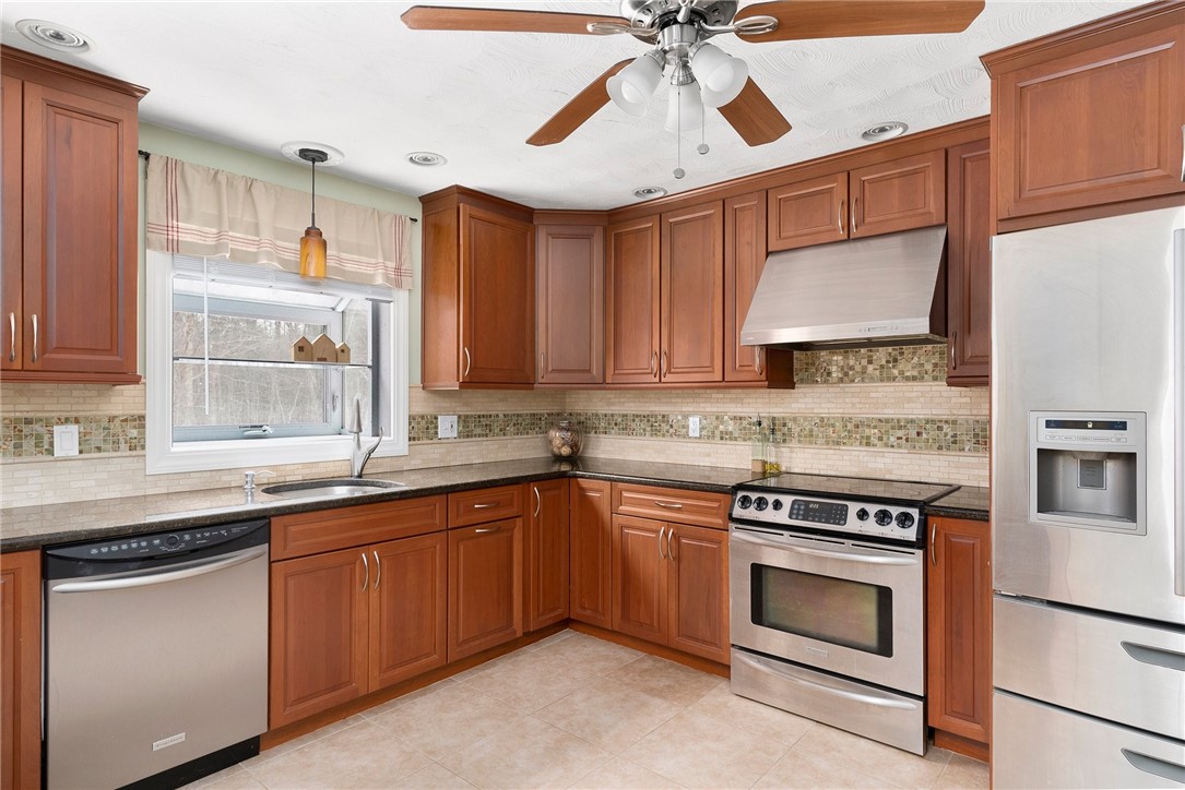 40 Olney Keach Road Glocester, RI 02814 - Photo 15 of 50 Gallery Image 15