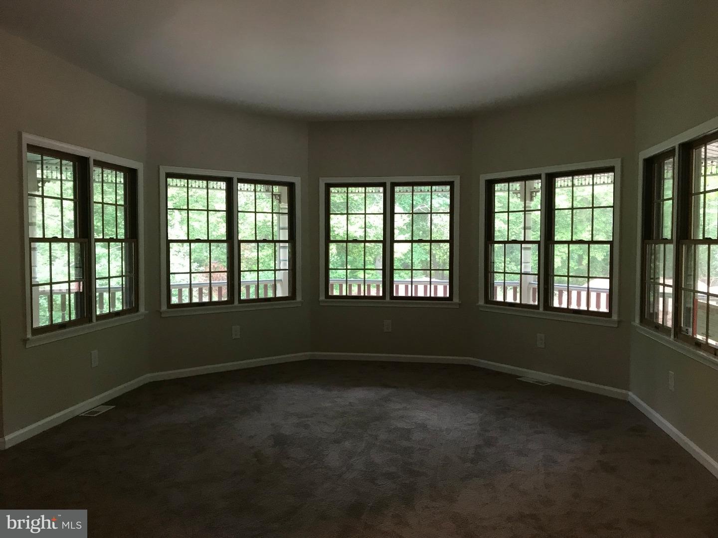 837 Ramah Road Millville, NJ 08332 - Photo 8 of 25 Living Room