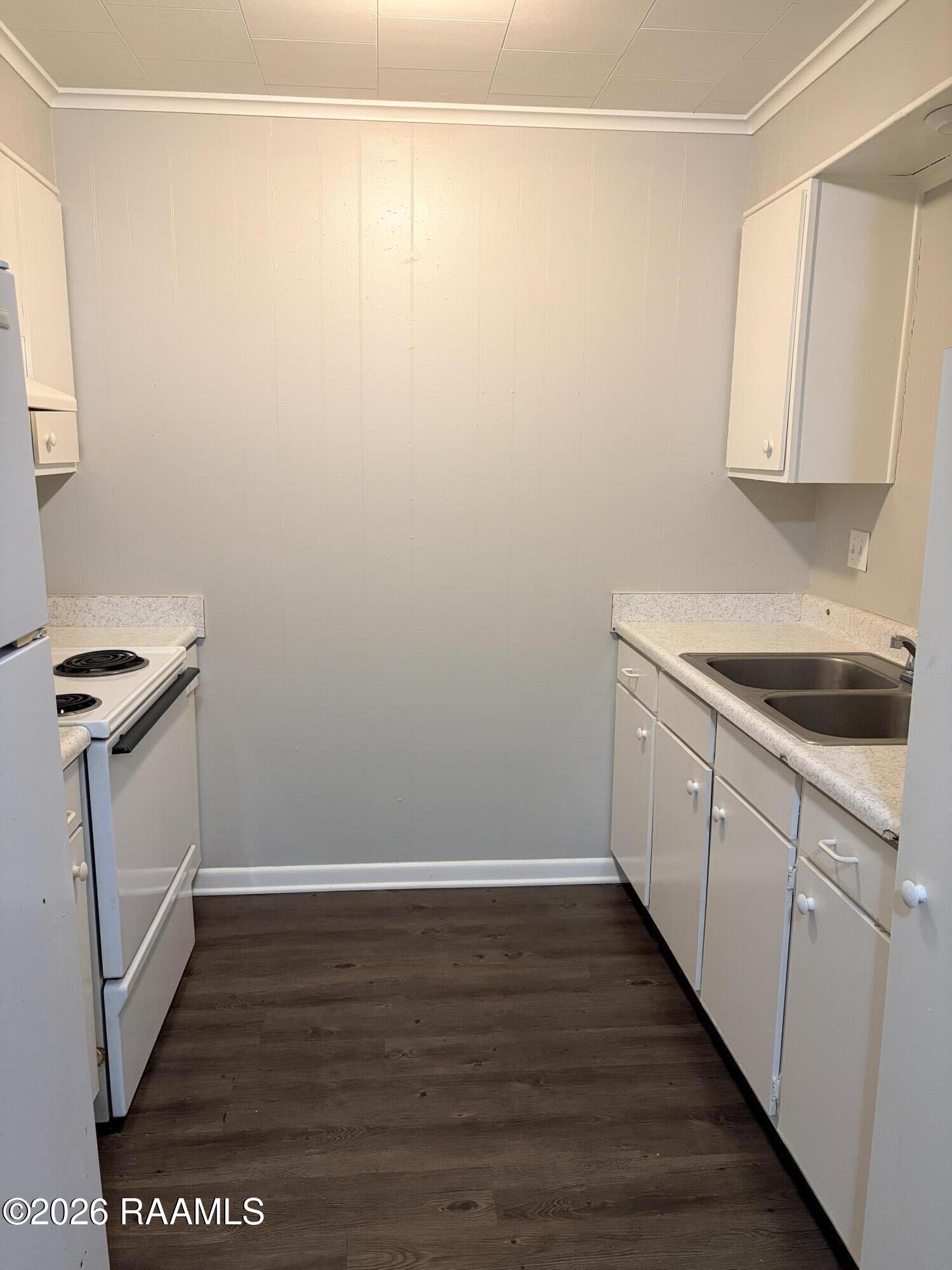 718 Harding Street, Unit 13 Lafayette, LA 70503 - Photo 2 of 5 IMG_3914