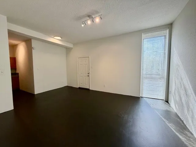 $1,195 | 1112 Lawrence Street, Unit 3, Houston, TX 77008