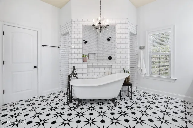 $509,900 | 566 Shadow View Drive, Hernando, MS 38632