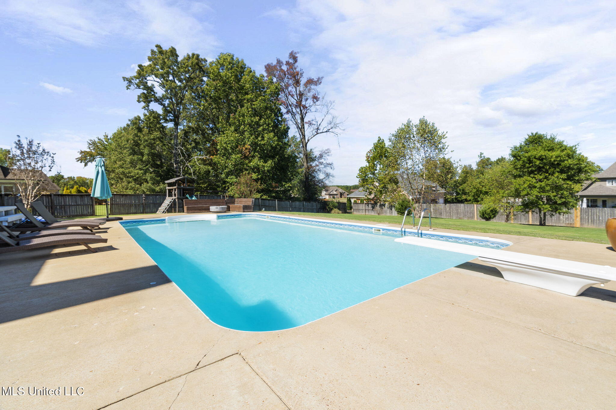 566 Shadow View Drive Hernando, MS 38632 - Photo 38 of 50 38-web-or-mls-566 SHADOW VIEW DRIVE-37