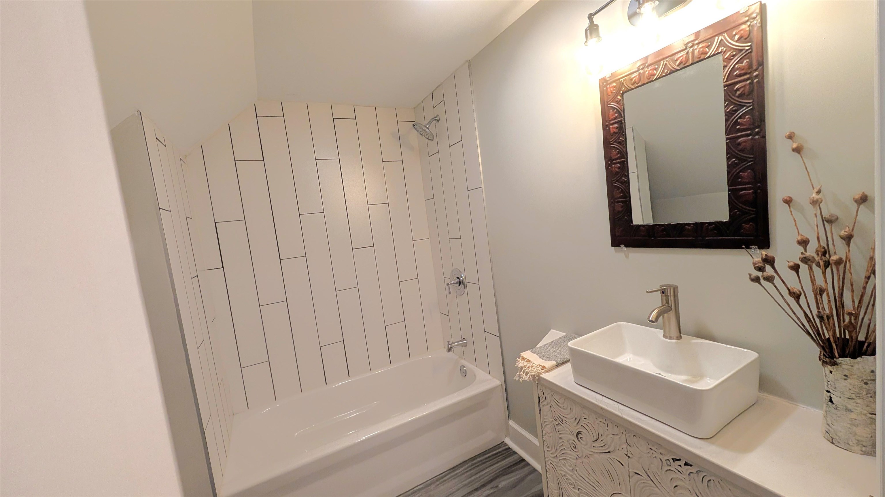 2316 Oregon Street Oshkosh, WI 54902 - Photo 13 of 15