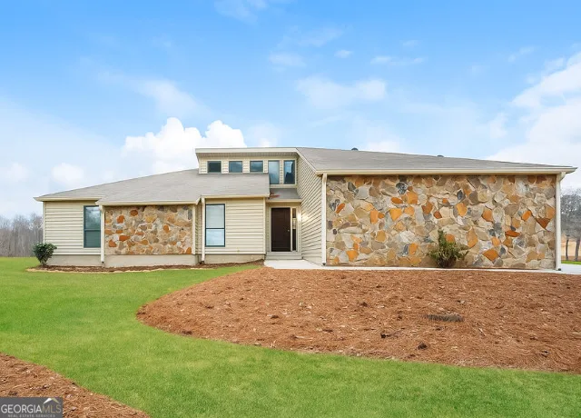 $2,095 | 145 Whitney Way, Fayetteville, GA 30214