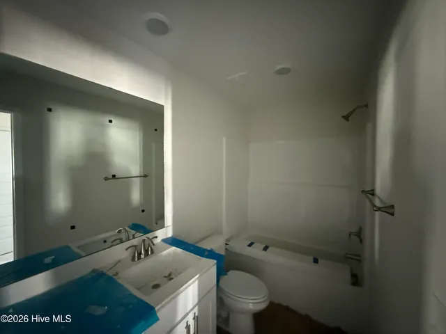 $379,995 | 201 Tuskeegee Drive, Smithfield, NC 27577