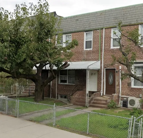 $1,050,000 | 73-37 52nd Avenue | Maspeth