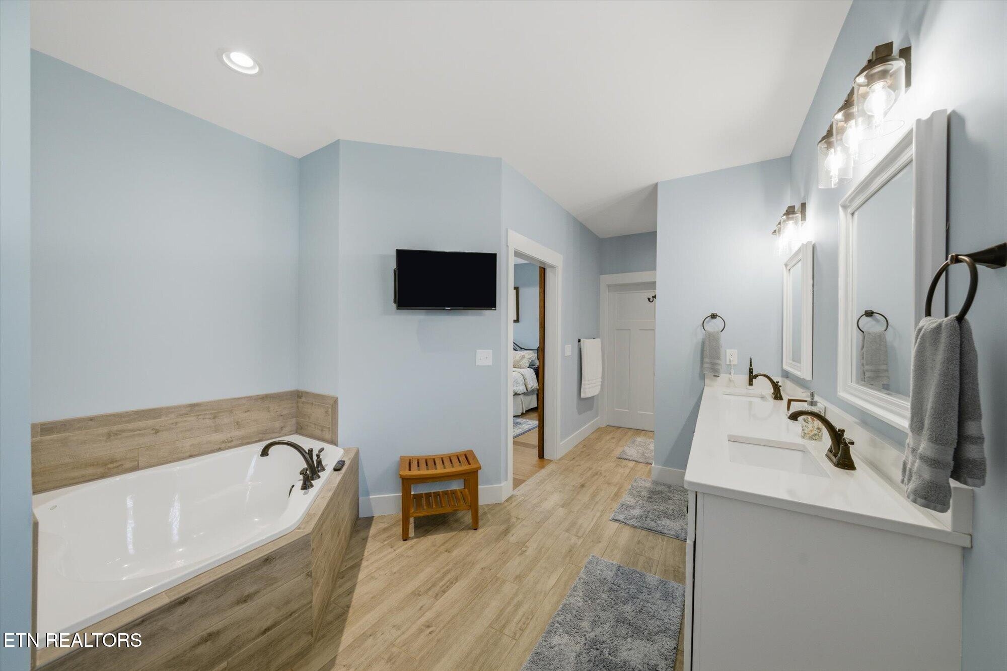 1402 Rippling Waters Circle Sevierville, TN 37876 - Photo 21 of 41 Gallery Image 21