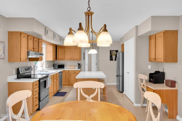 $950,000 | 1 Silver Birch Court, Monmouth Junction, NJ 08852