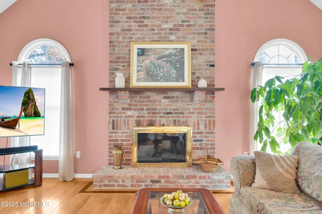 $950,000 | 1 Silver Birch Court, Monmouth Junction, NJ 08852