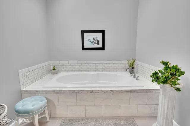 $950,000 | 1 Silver Birch Court, Monmouth Junction, NJ 08852