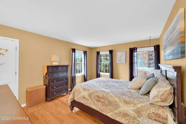 $950,000 | 1 Silver Birch Court, Monmouth Junction, NJ 08852