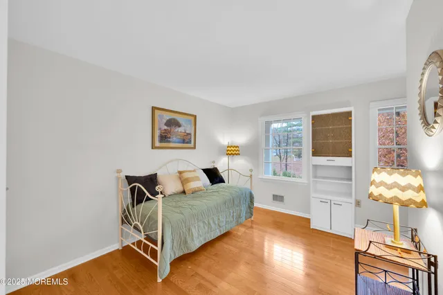 $950,000 | 1 Silver Birch Court, Monmouth Junction, NJ 08852