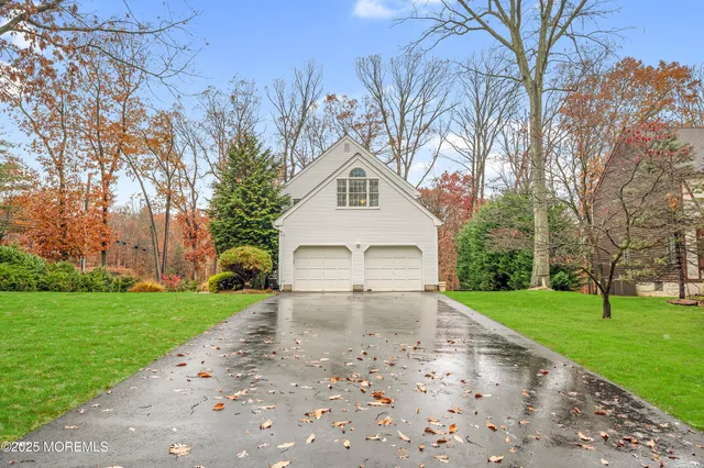 $950,000 | 1 Silver Birch Court, Monmouth Junction, NJ 08852