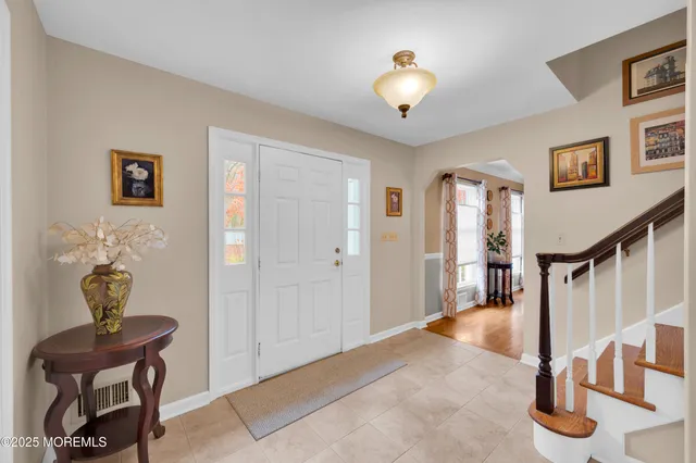 $950,000 | 1 Silver Birch Court, Monmouth Junction, NJ 08852