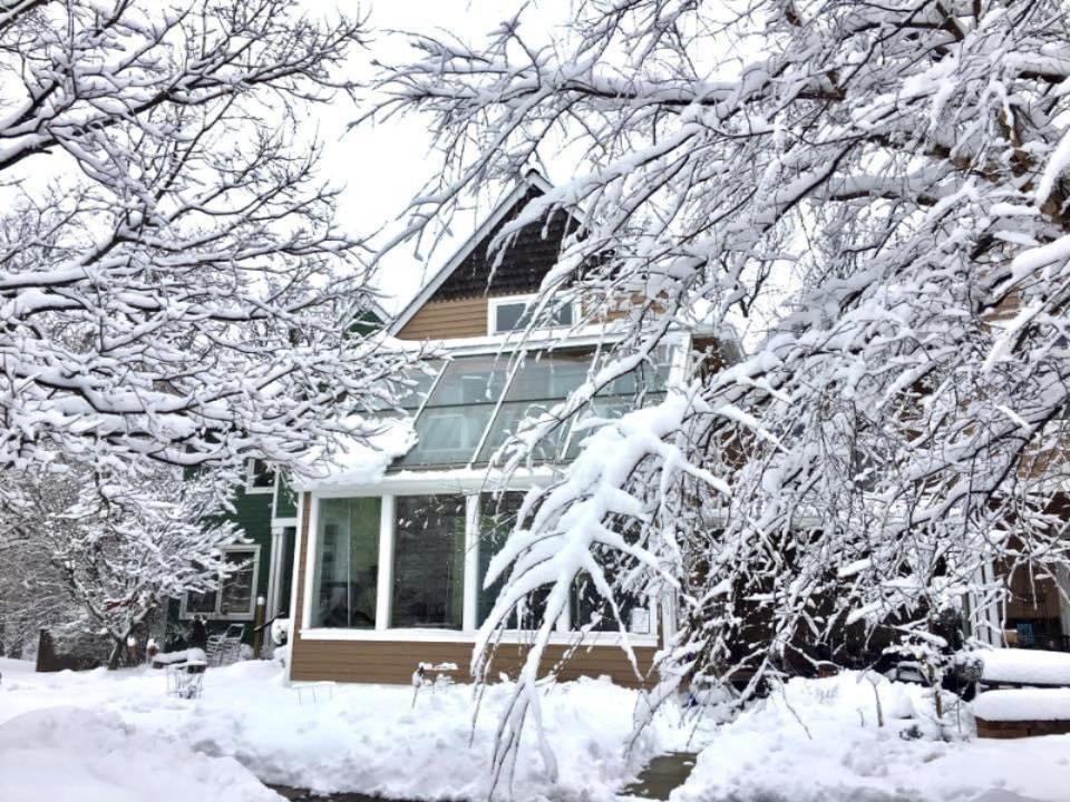 424 Little Lake Drive, Unit 36 Ann Arbor, MI 48103 - Photo 5 of 20 Winter Pic