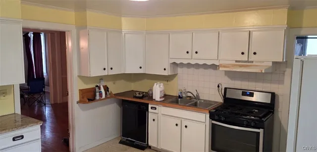 $149,900 | 524 West Seneca Turnpike, Syracuse, NY 13207